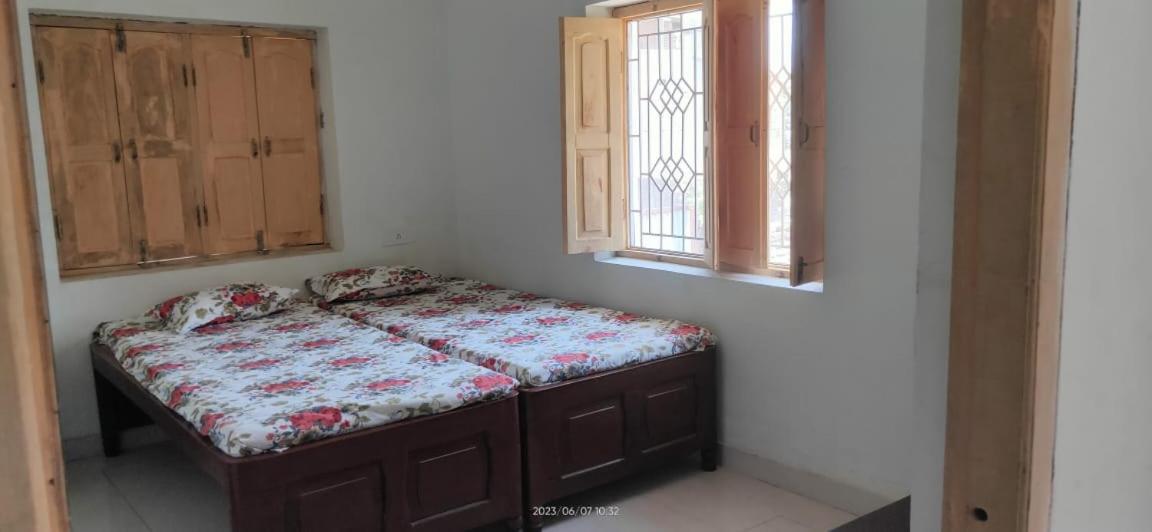 Budha Ashram Guest House Bodh Gaya Exterior photo