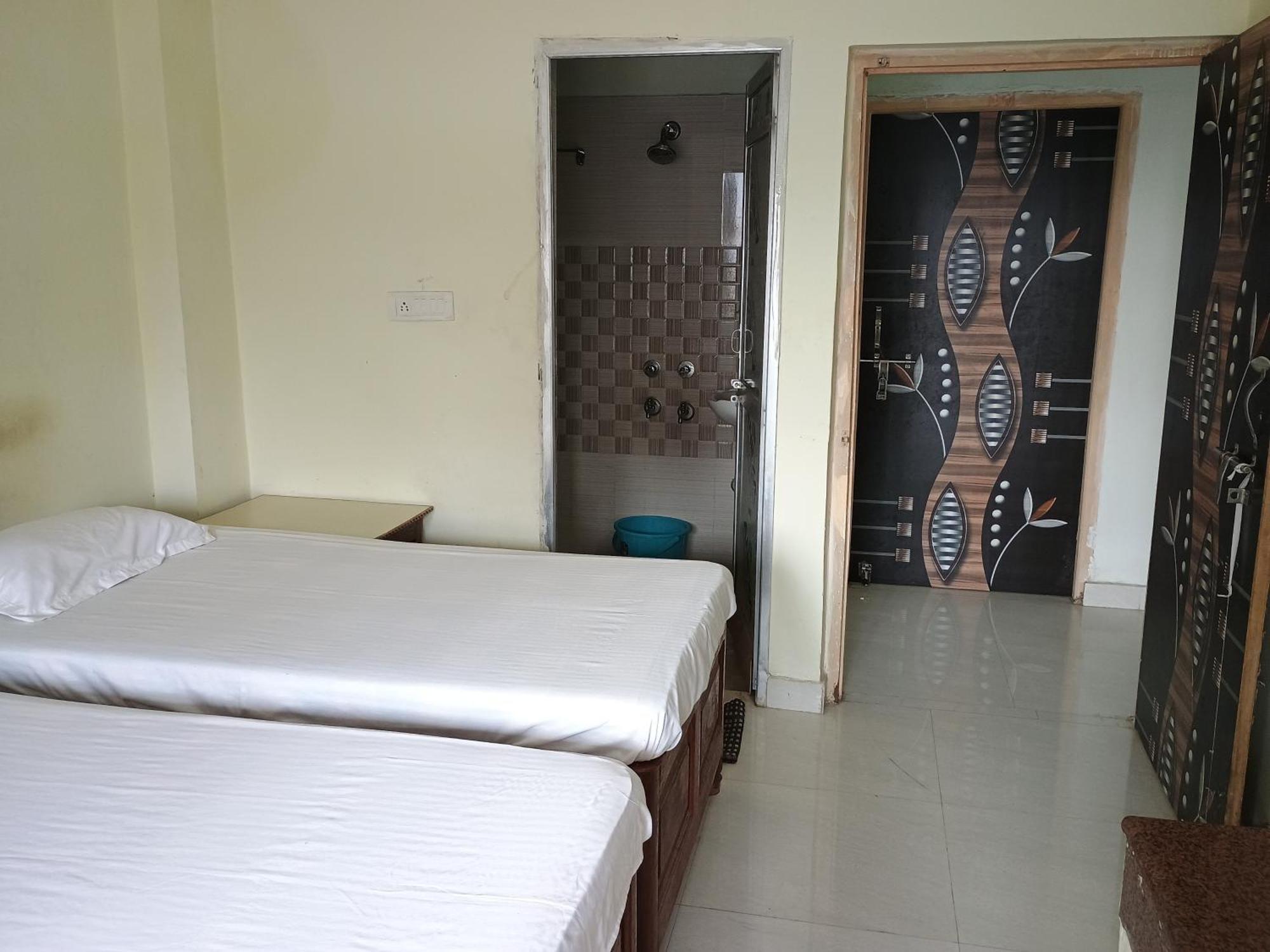 Budha Ashram Guest House Bodh Gaya Exterior photo