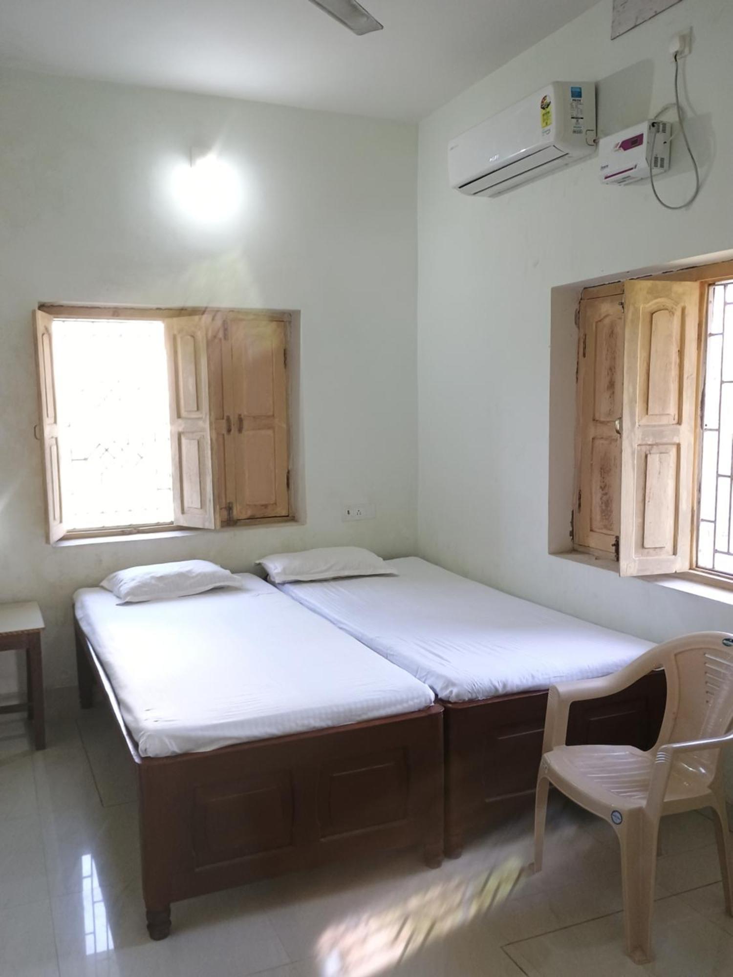 Budha Ashram Guest House Bodh Gaya Exterior photo